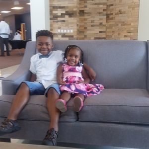 Meet your Posher, Demarco